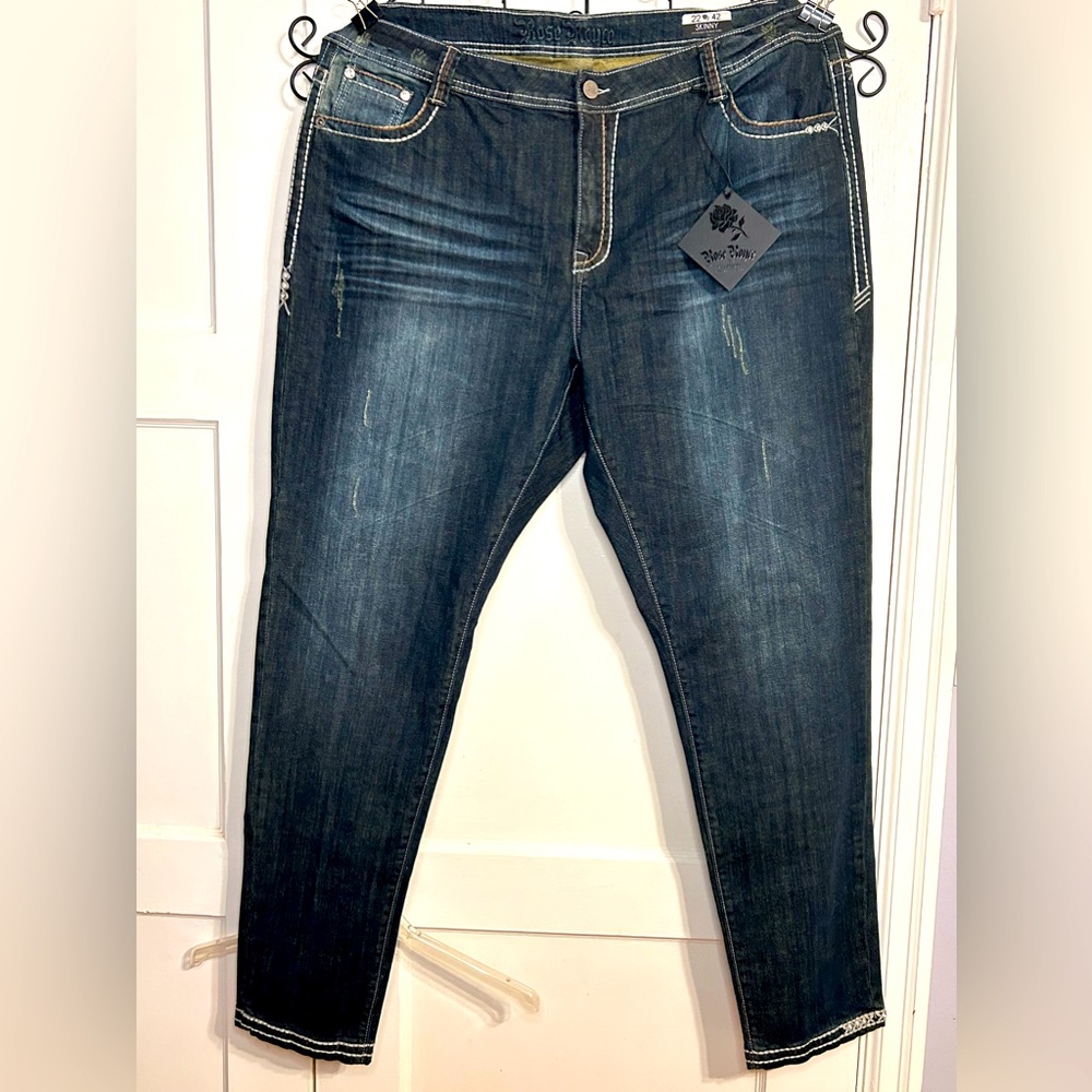 Plus Size Skinny Jeans